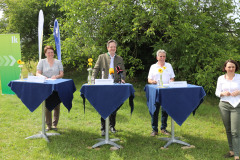 LK NÖ-Vizepräsidentin Andrea Wagner, LK NÖ-Präsident NABg. Johannes Schmuckenschlager und NÖ Pferdezüchter-Obmann Johann Reisenthaler