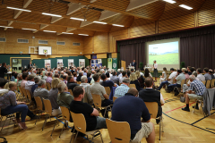 Alljährliche Podiumsdiskussion der Bezirke WN und NK mit Ehrengästen zum Thema Agrar und Region