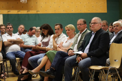 Alljährliche Podiumsdiskussion der Bezirke WN und NK mit Ehrengästen zum Thema Agrar und Region