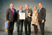 Labonca Biohof in Burgau mit Klimaschutzpreis 2016 ausgezeichnet Im Rahmen eines Festaktes in Wien wurde der Klimaschutzpreis 2016 verliehen. MInister Andrä Rupprechter