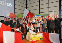 Landjugend vergab Preis für das beste Projekt 2016 Die Gewinner des Landjugend-Awards 2016 mit den Ehrengästen