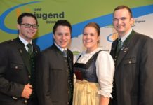 Neuer Bundesvorstand für die größte Jugendorganisation im ländlichen Raum Neu gewählter Bundesvorstand: v.l.: Georg Schoditsch (kooptiertes Mitglied)
