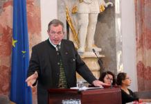 Nachhaltig wirtschaften für die Nachkommen Agrarklubobmann Dipl.-Ing. Hermann Kuenz.