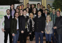Akademikergruppe mit neuem Vorstandsteam Auf gute Zusammenarbeit: Im Restaurant Bürgerhof in Wien Währing stellte sich das Team der Akademikergruppe Bodenkultur für die kommenden zwei Jahre neu auf.