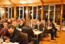 Intensive Debatten beim Oberländer Bauerntag Der Oberländer Bauerntag war sehr gut besucht.