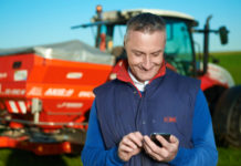 Farmdok-APP mit neuen Funktionen Die App kann kostenlos genutzt werden für die Aufzeichnung im Pflanzenschutz.Eine Erweiterung auf andere Funktionen ist kostenpflichtig.