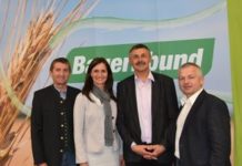 Nebenerwerbsbauern trafen sich in Linz V.l.: BB-Jurist Wolfgang Raab