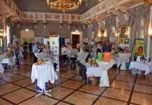 Genussland OÖ ebnet den Weg in die Regale Im schönen Ambiente der Linzer Redoutensäle bot die ?Genussland OÖ-Produzentenmesse? die Möglichkeit