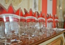 26 GenussKronen für die besten regionalen Spezialitäten verliehen Die begehrten GenussKronen zeichnen die besten Direktvermarkter und regionalen Spezialitäten aus.