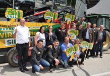 Natura 2000: Der Sonderfall Kärnten Die Demo des Kärntner Bauernbunds vor dem Landesarchiv in Klagenfurt