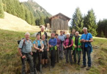 Gesundheitsaktion rund um die Hofübergabe Das Gemeinschaftserlebnis und der Gedankenaustausch kommen bei der Gesundheitsaktion der SVB nicht zu kurz.