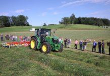 Geballte Kompetenz bei Grünlandabenden Mehr als 200 Landwirte nützten das Angebot.