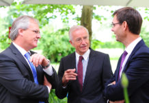 Glückwünsche für Alt-Landeshauptmann Sausgruber zum 70. Geburtstag Glückwünsche für Alt-Lanndeshauptmann Sausgruber (Mitte) zum 70. Geburtstag von LH Wallner (r.)