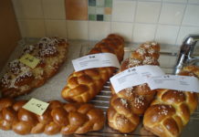 Prämierung von Früchtebrot und Striezel Die besten Früchtebrote und Striezel werden prämiert.