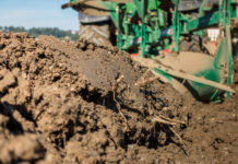 So werden Unfälle mit dem Pflug am besten vermieden Hochwertige Pflugausstattung ist nicht nur für die Arbeitsqualität