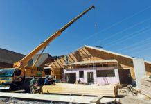 Hiegelsberger: “Verfahren beim Stallbau vereinfachen” Ein Stallbau führt oft zu Interessenskonflikten.