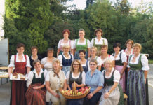 Nachhaltiges Genießen mit den Bäuerinnen Die Bäuerinnen des Bezirks Krems luden in den Pfarrhof Langenlois zu einem nachhaltigen Frühstück ein und machten damit den Auftakt zu den diesjährigen Veranstaltungen.