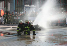 Retter 2016: Spektakuläres Programm in Wels Spektakuläre Live-Demonstrationen und Vorführungen sorgen für Spannung auf der Retter Messe in Wels.