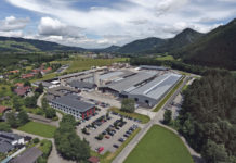 “Holzbau hat einen Meister” – Wolf aus dem Almtal Panoramablick auf Wolf Systembau.