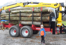 Moser präsentiert Forstkräne MKL-7