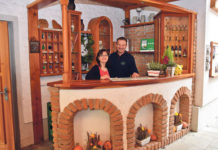 “Da wird ja miteinander geredet” Christine und Andreas Moser reden viel mit ihren "Urlaub am Bauern-hof"-Gästen: "Im persönlichen Gespräch lässt sich vieles erklären."