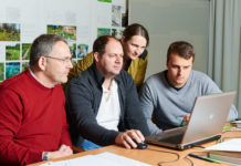 MBA-Lehrgang an der Hochschule Ober St. Veit Studierende in Ober St. Veit