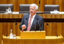 Auer: Zurück an den Start bei Regierungsvorlage zum SVB-Erlass! ÖVP-Abgeordneter Jakob Auer forderte im parlamentarischen Beratungsprozess ein Zurück an den Start