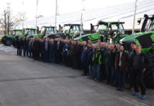 Deutz-Fahr-Serie 5: umfangreiche Produktpalette Anlässlich der Händlerveranstaltung in Wels (OÖ) konnten sich die Händler über Neuheiten informieren.