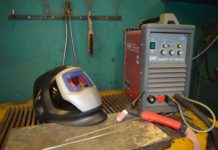 Ein maßgeschneidertes Verfahren für hochwertige Schweißnähte Ein Arbeitsplatz mit WIG-Schweißgerät