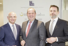 Mit “Fini’s Feinstes” und “cafe+co” auf Rekordkurs Leipnik Lundenburger erwirtschaftete 2015/16 ein Rekordergebnis - im Bild v. l. n. r.:Kurt Miesenböck