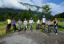 Was die SVB 2017 für die Bauerngesundheit bietet Die Gesundheitsaktion der SVB "Fit und Gsund" soll Kindern und Jugendlichen einen gesundheitsbewussten Lebensstil vermitteln und ihre Gesundheitskompetenz stärken.