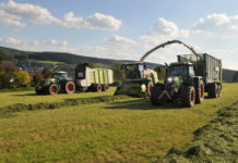 Die Unternehmensphilosophie prägt die Maschinenstrategie Der Erfolg eines Lohnunternehmers hängt von vielen Faktoren ab. Ein wesentlicher ist die Maschinenausstattung.