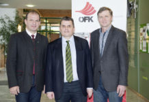 Österreichische Fleischkontrolle baut Datenbank aus Der ÖFK-Vorstand (im Bild v.l.) LK NÖ-Vizepräsident und ÖFK-Vorsitzender Otto Auer