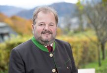 Wer steht noch zu den Bauern?