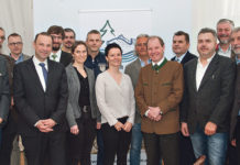 Karpfenzüchter tagten im Schloss Rosenau