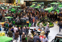 Jungbauern-Fachreise: Agritechnica und Werksbesichtigungen warten