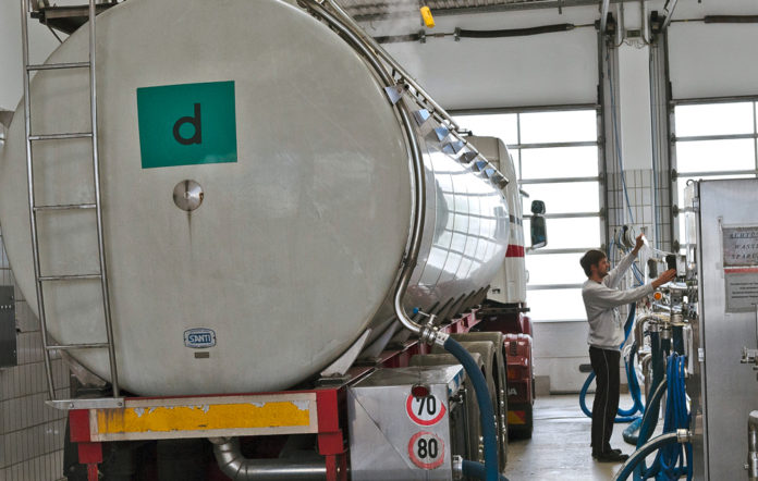 Milchanlieferung 9 ID63978