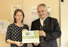 Erfolgreiche Obstbaumpflanzaktion der Leader-Regionen