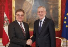 LH Günther Platter von Bundespräsident angelobt