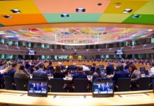 Österreich sagt „Servus Europa“