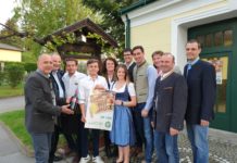 1. Mai: Bauern kredenzten bei Hofjause ein Stück Niederösterreich