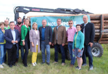 Holzkrise: Mit Bummelfahrten gegen den Importwahnsinn