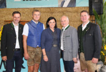 Hochrangige Politiker bei der “Steirischen Bauernjausn” Elisabeth Köstinger, Juliane Bogner-Strauß und Simone Schmiedtbauer zu Gast bei der „Steirischen Bauernjausn“ des Bauernbundes.