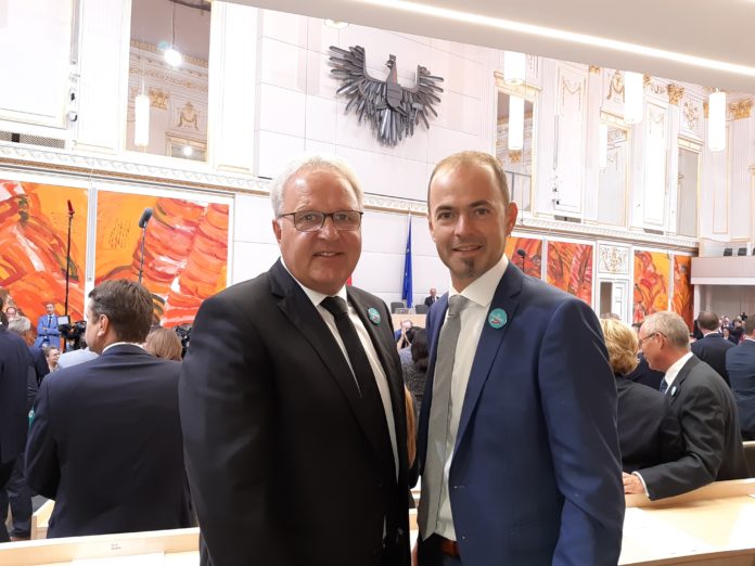 20191023 120911 Zukünftig ist der Tiroler Bauernbund mit zwei Nationalräten in Wien vertreten. NR Hermann Gahr und NR Josef Hechenberger werden sich für die Anliegen des Westens stark machen.