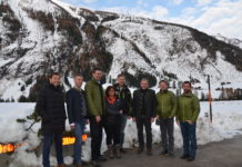 Osttirol ein Jahr nach dem Sturmtief „Vaia“ Harald Haider (Baubezirksamt Lienz), Andreas Pichler (Abteilungsleiter-Stellvertreter, WLV), Gebhard Walter (Sektionsleiter Tirol, WLV), Bürgermeisterin Erika Rogl, Josef Fuchs (Landesforstdirektor), LAbg. Hermann Kuenz, Otto Unterweger (Gebietsbauleiter Osttirol, WLV) und Hanspeter Pussnig (Projektant, WLV)