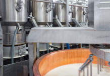 Kostendruck auf Molkereien und Milchbauern stieg an