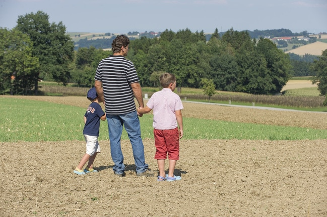 Kinder Am Feld 3 ID66544 Size650px