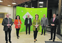 Bauernbund gewinnt die Wahl und hält weiter bei Zweidrittelmehrheit