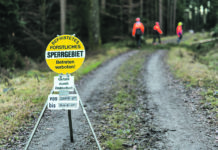 Wichtiger Arbeitsplatz outdoor mit großem Gefahrenpotenzial