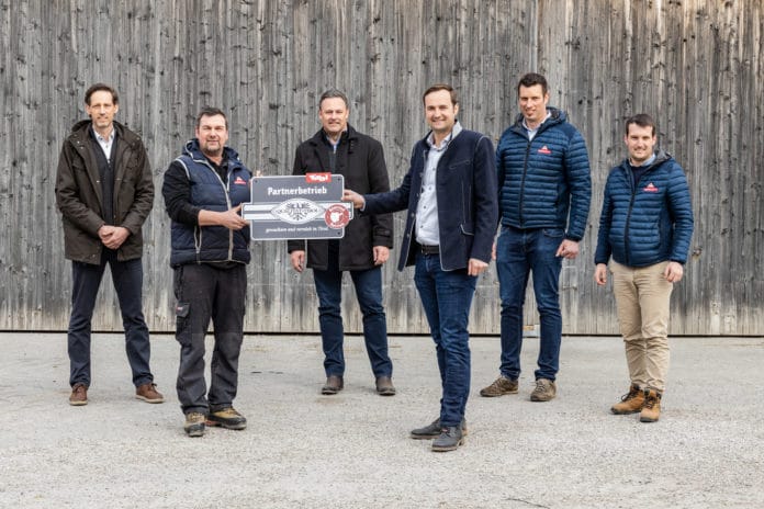 Karl Wett Tafeluebergabe